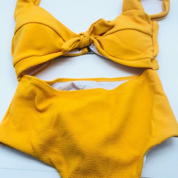Yellow Cut Out One - piece Swimsuit - Picture 4 of 5